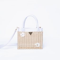 Square rotin bag white Daisy