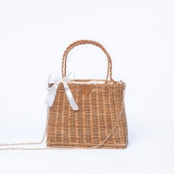 Esmeralda rotin miel